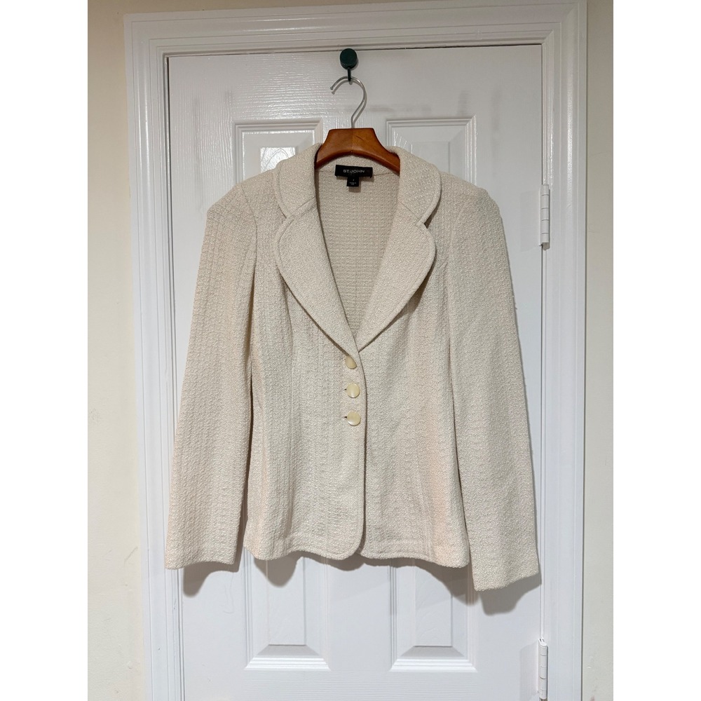 St. John Textured Knit Blazer Size 2 Ivory Cream Elbow Patch 3 Button USA